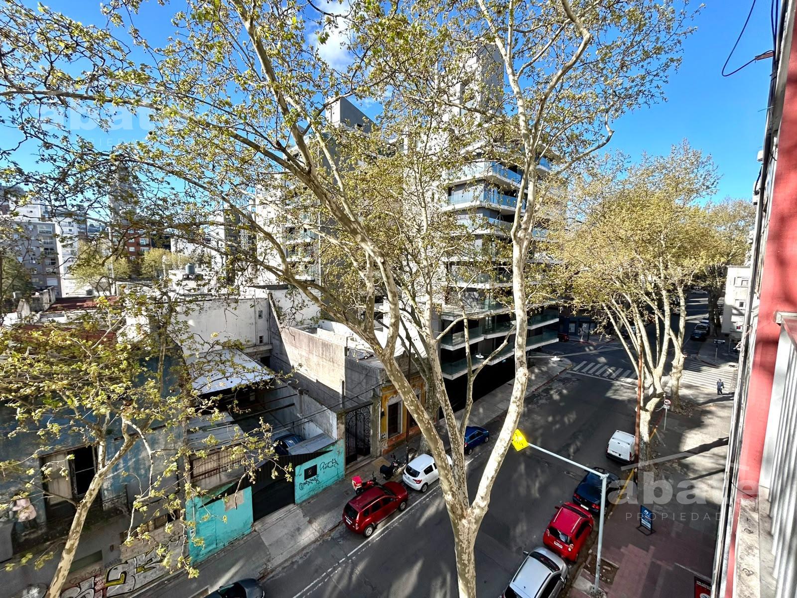 Alquiler apartamento a una cuadra de la Rambla, un dormitorio · Foto 5
