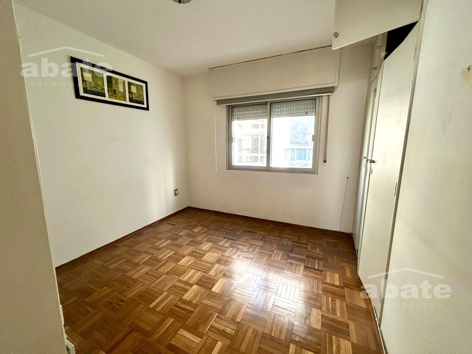 Alquiler apartamento a una cuadra de la Rambla, un dormitorio · Foto 10