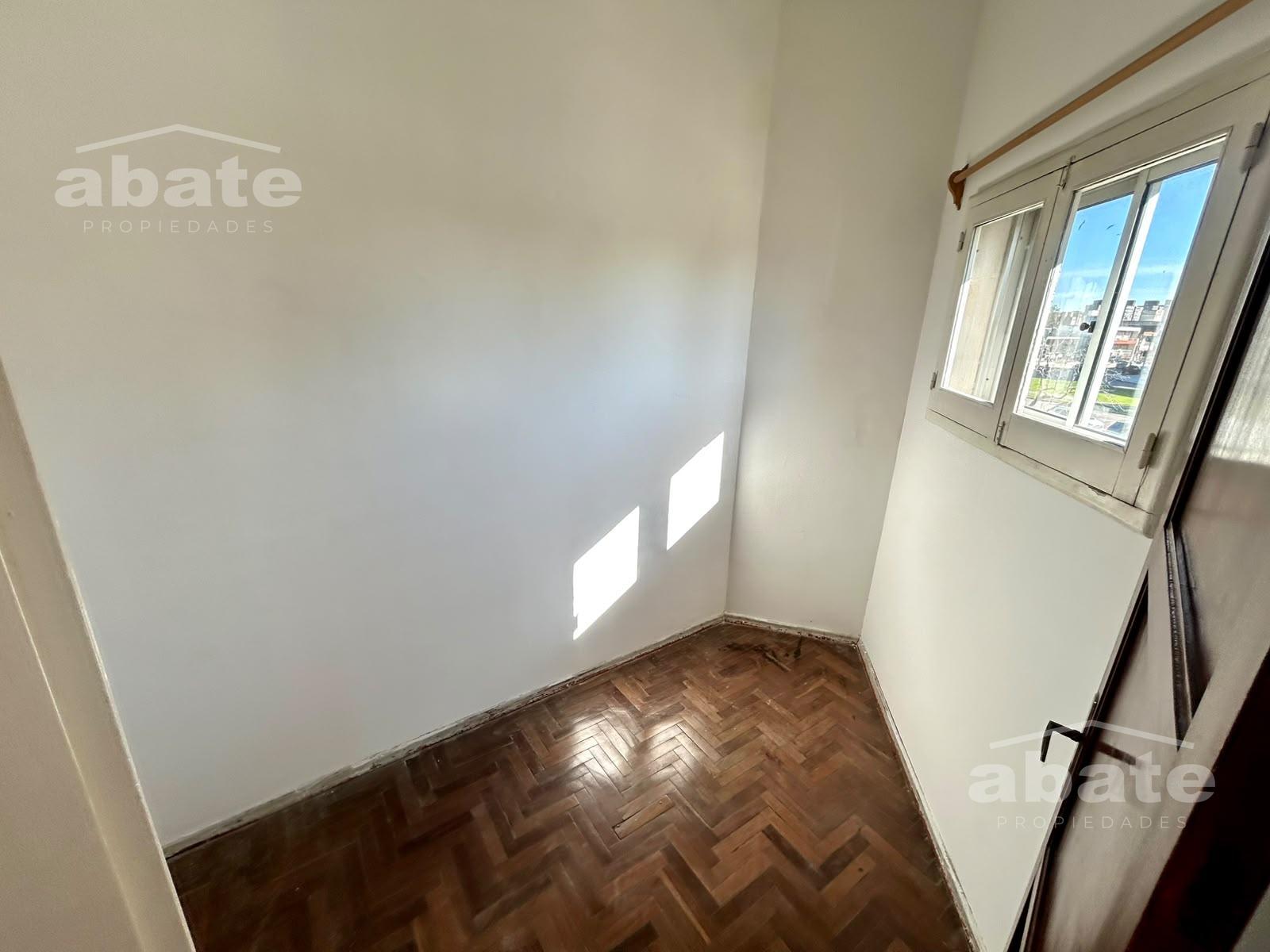 Alquiler apartamento 3 dormitorios , 2 baños , Malvín · Foto 9