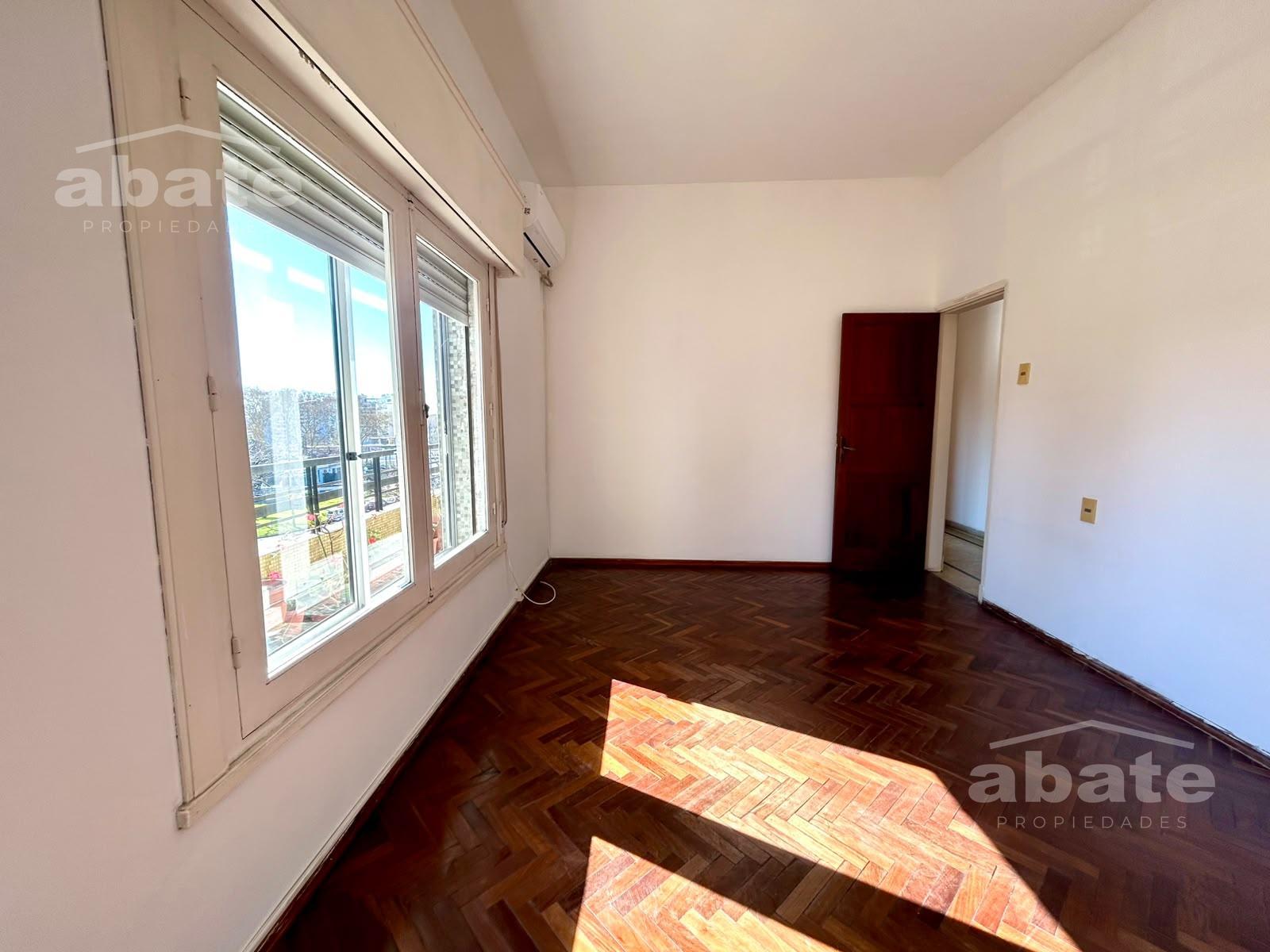 Alquiler apartamento 3 dormitorios , 2 baños , Malvín · Foto 10