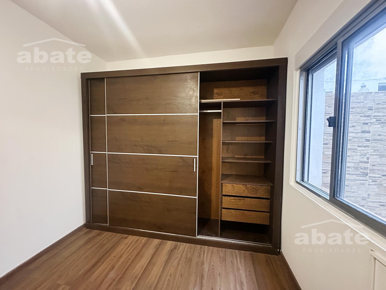 Apartamento en alquiler 1 dormitorio con patio · Foto 9