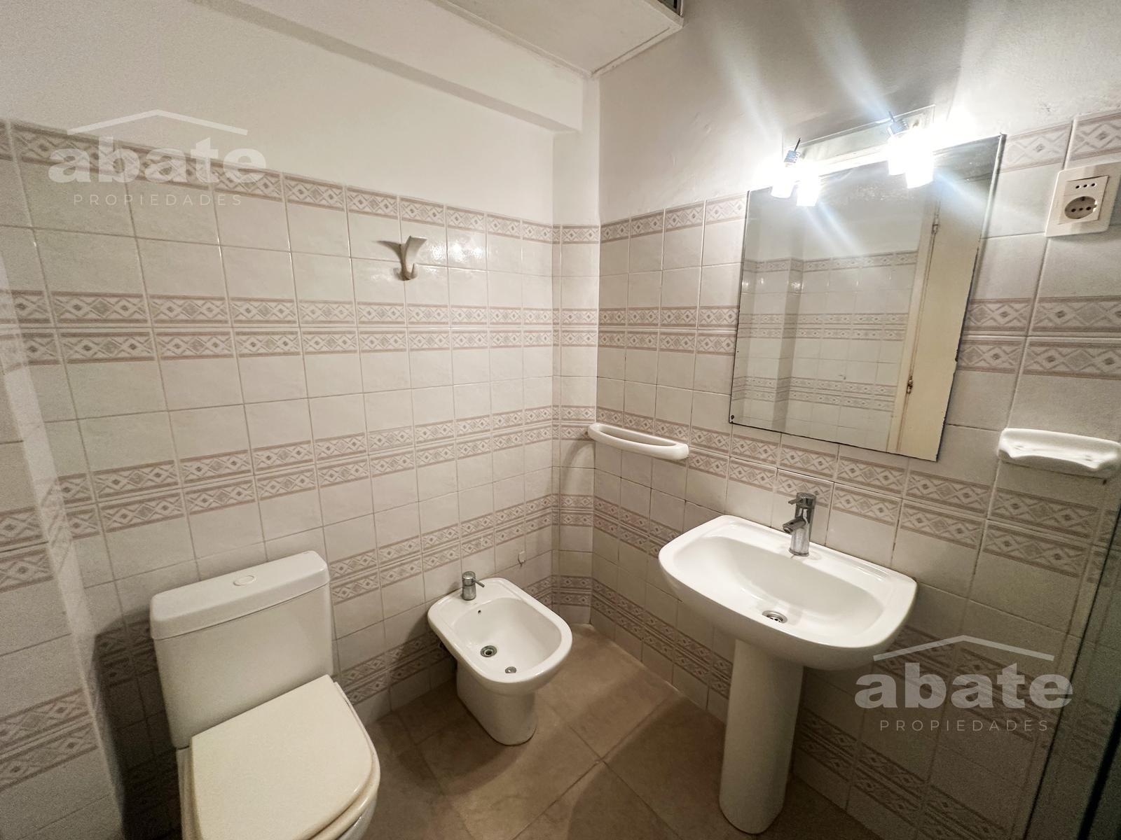 Apartamento en alquiler 1 dormitorio con patio · Foto 10