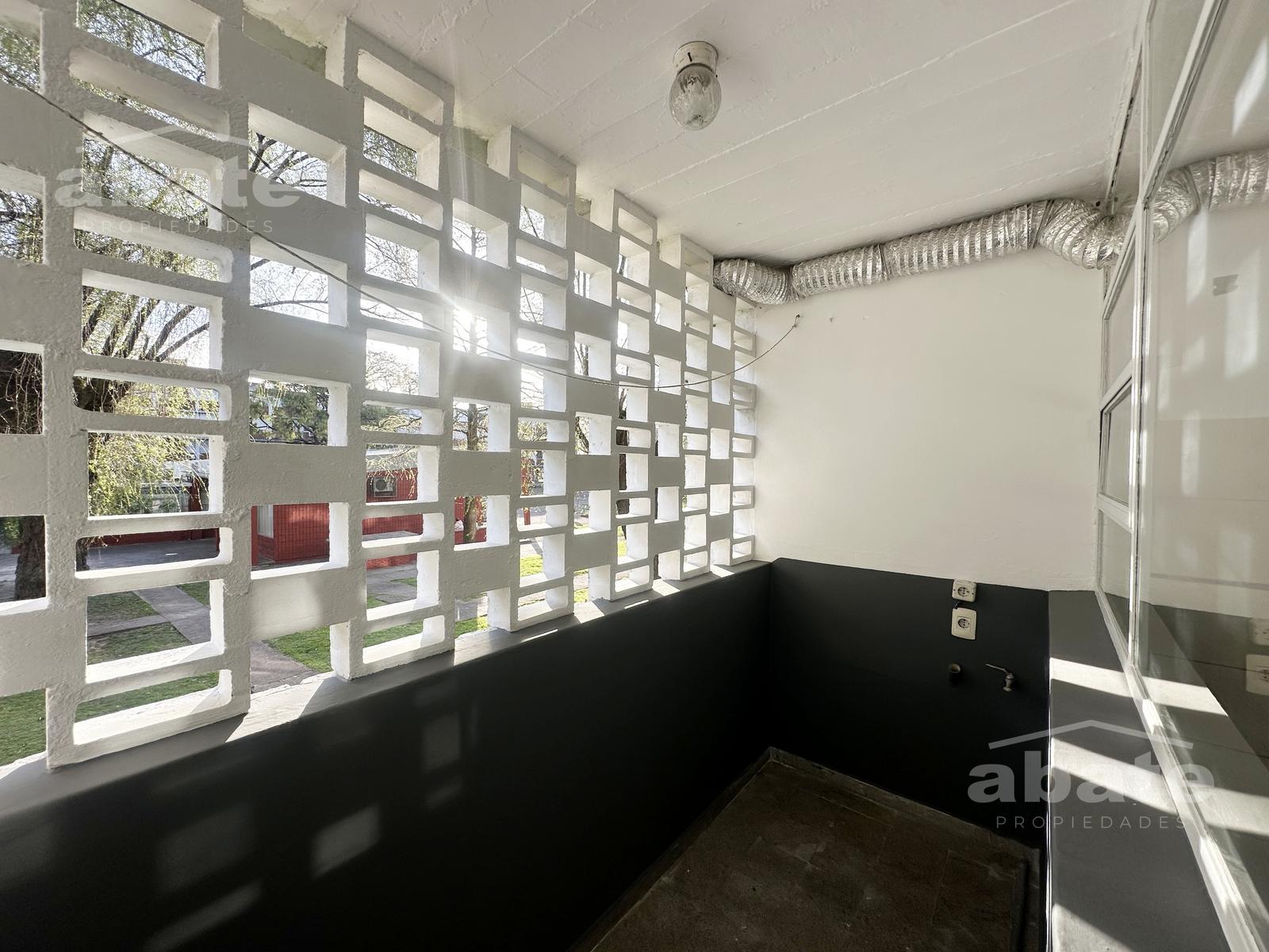 Apartamento en alquiler 2 dormitorios Antel Arena · Foto 9
