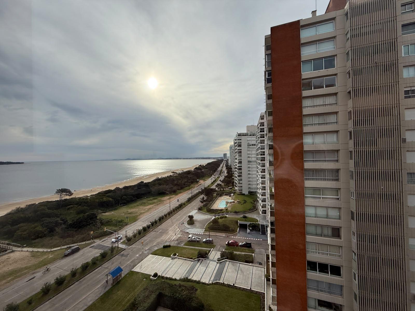 Foto 5 de 25
