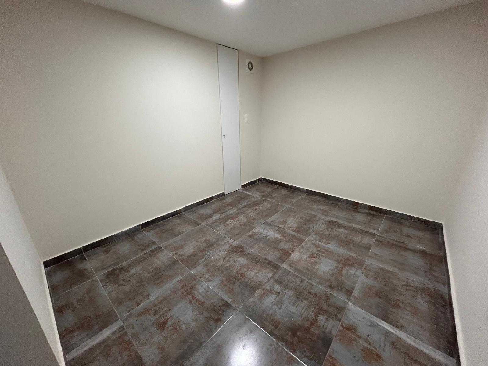 Loft a estrenar, prox a la Plaza Matriz, 88 m2, 2 baños ! · Foto 9