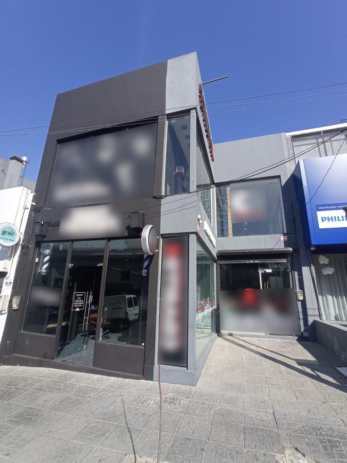 local - Solano García casi Ellauri, 100 m2 , 5 mts de frente, gran rentabilidad !! · Foto 2