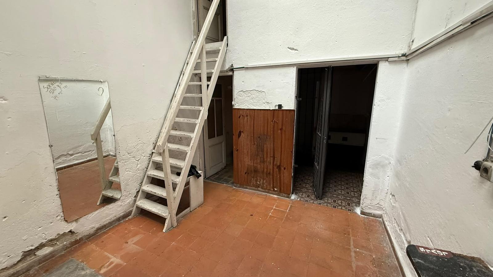 Agraciada esq Sagasta, 60 m2, 4m de frente excelente punto!! · Foto 7