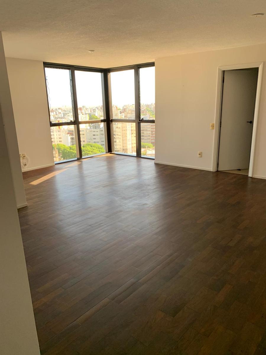 Av Brasil y Berro, gran oficina en torre moderna con amenities, 85 m2, 4 ambientes, gge x 2 !! · Foto 3