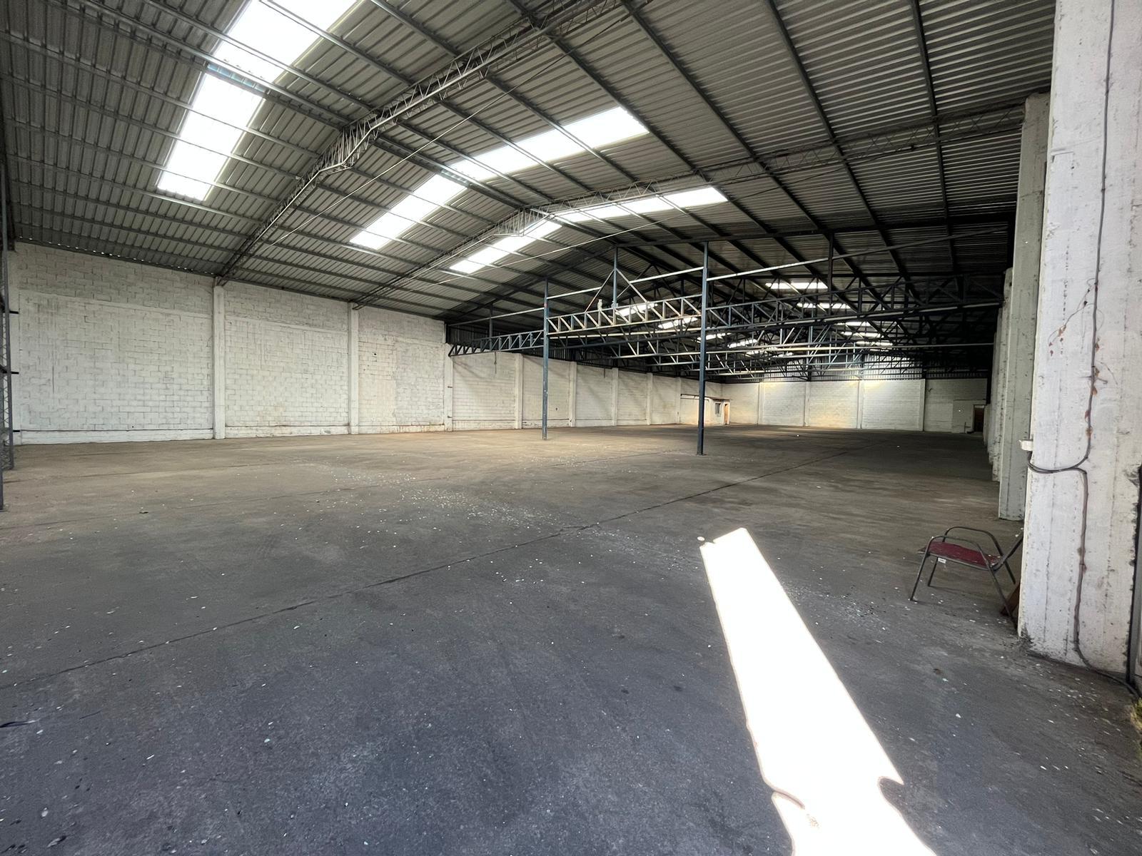 Estrena, 1000 m2, Ruta 67 Próximo Ruta 5, , Altura 9 Mts, Vig 24 Hs !! · Foto 2