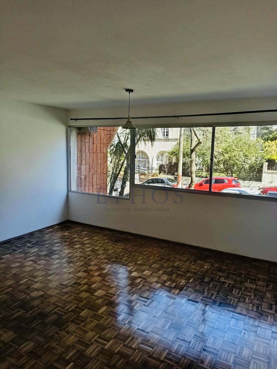 Aquilo amplio apartamento de tres dormitorios en Pocitos · Foto 2
