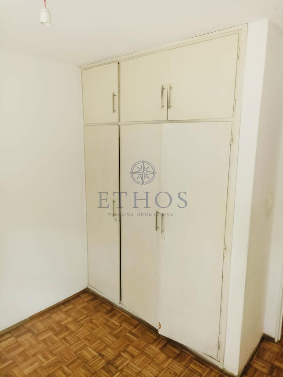 Aquilo amplio apartamento de tres dormitorios en Pocitos · Foto 8