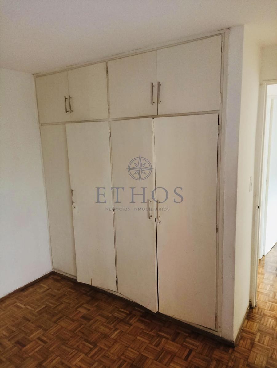 Aquilo amplio apartamento de tres dormitorios en Pocitos · Foto 10