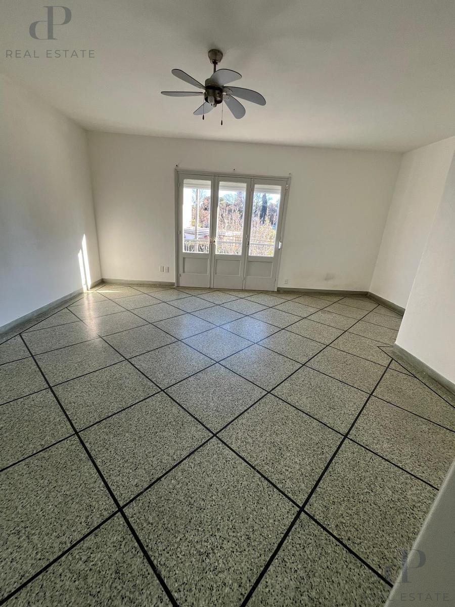 Apartamento tipo casa sin gastos comunes en Parque Batlle 2 dormitorios con parrillero exclusivo · Foto 7