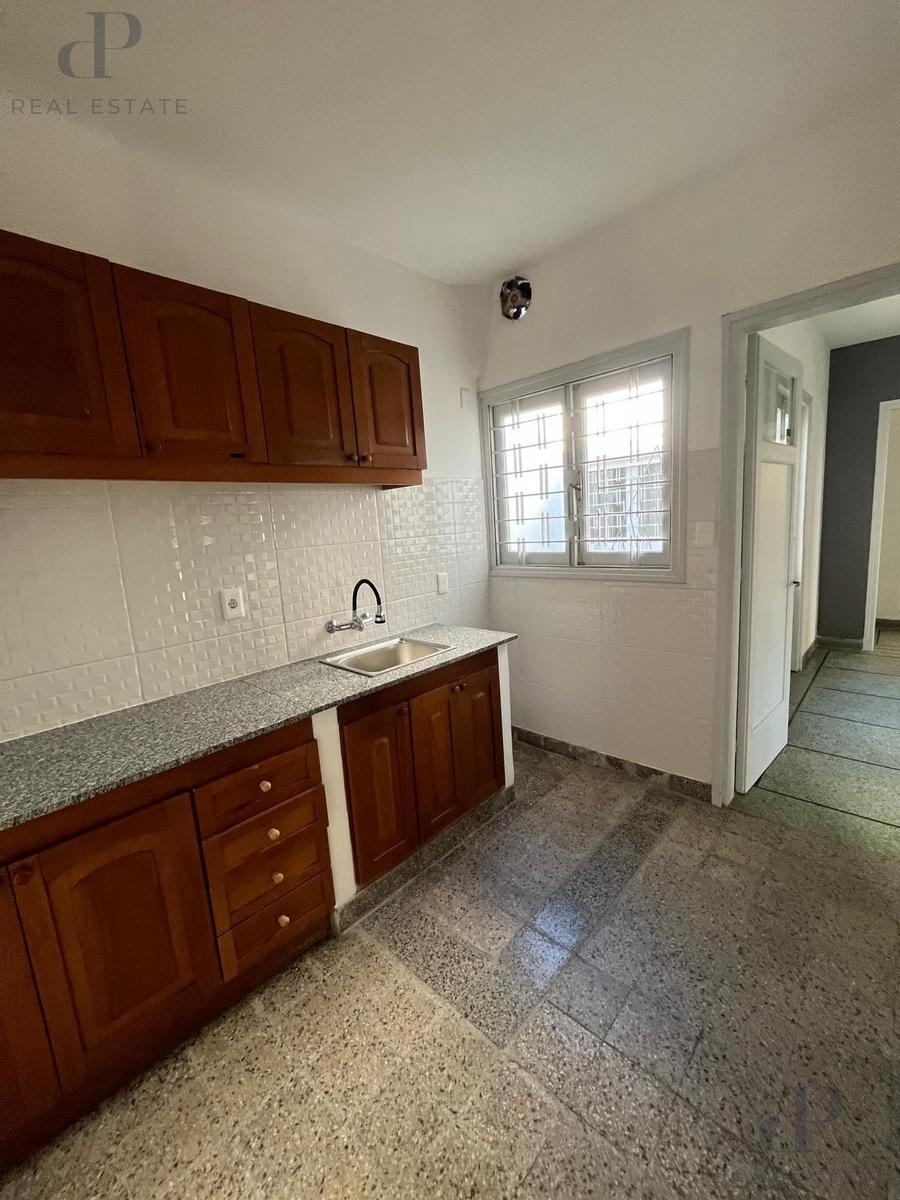 Apartamento tipo casa sin gastos comunes en Parque Batlle 2 dormitorios con parrillero exclusivo · Foto 9