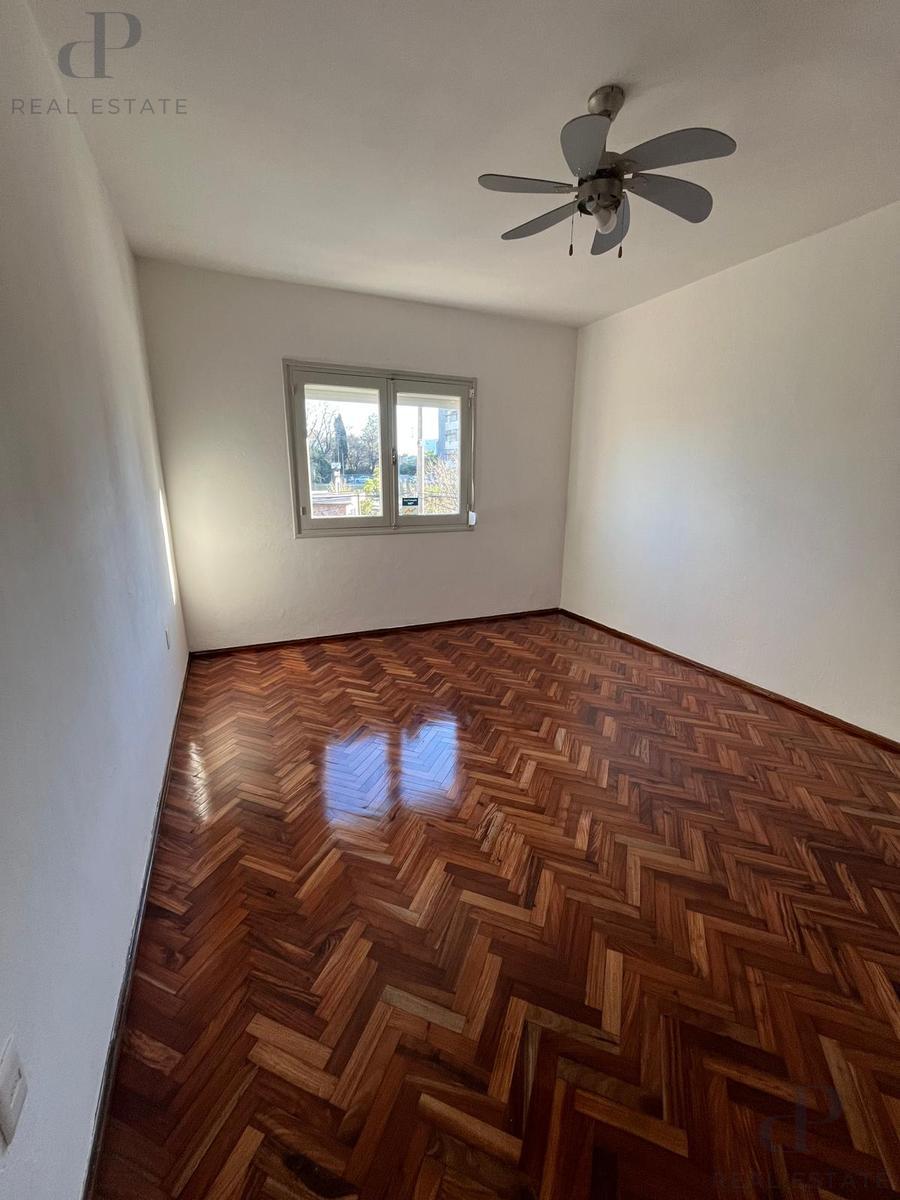 Apartamento tipo casa sin gastos comunes en Parque Batlle 2 dormitorios con parrillero exclusivo · Foto 12
