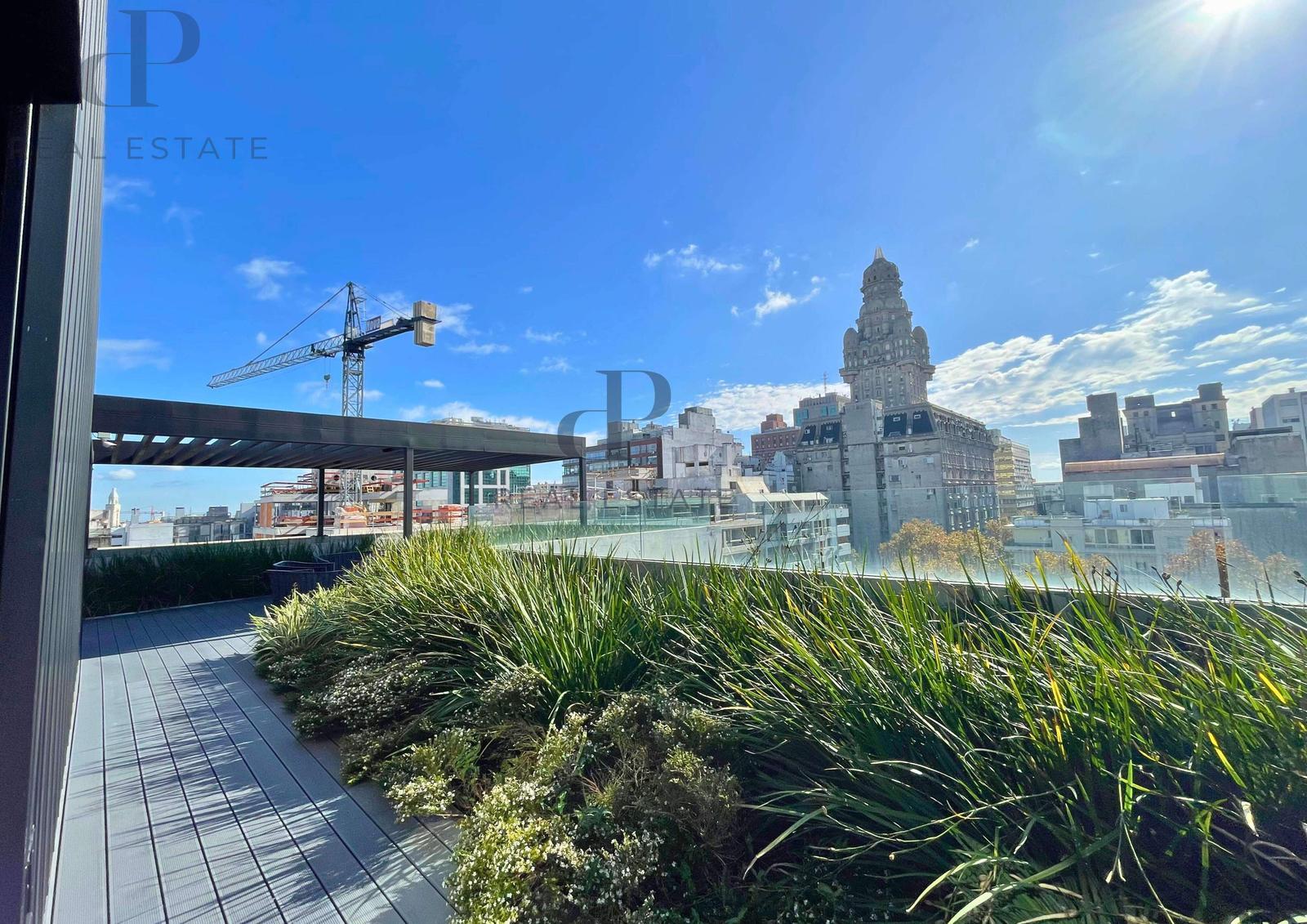 Apartamento de 2 dormitorios con terraza en Centro · Foto 12