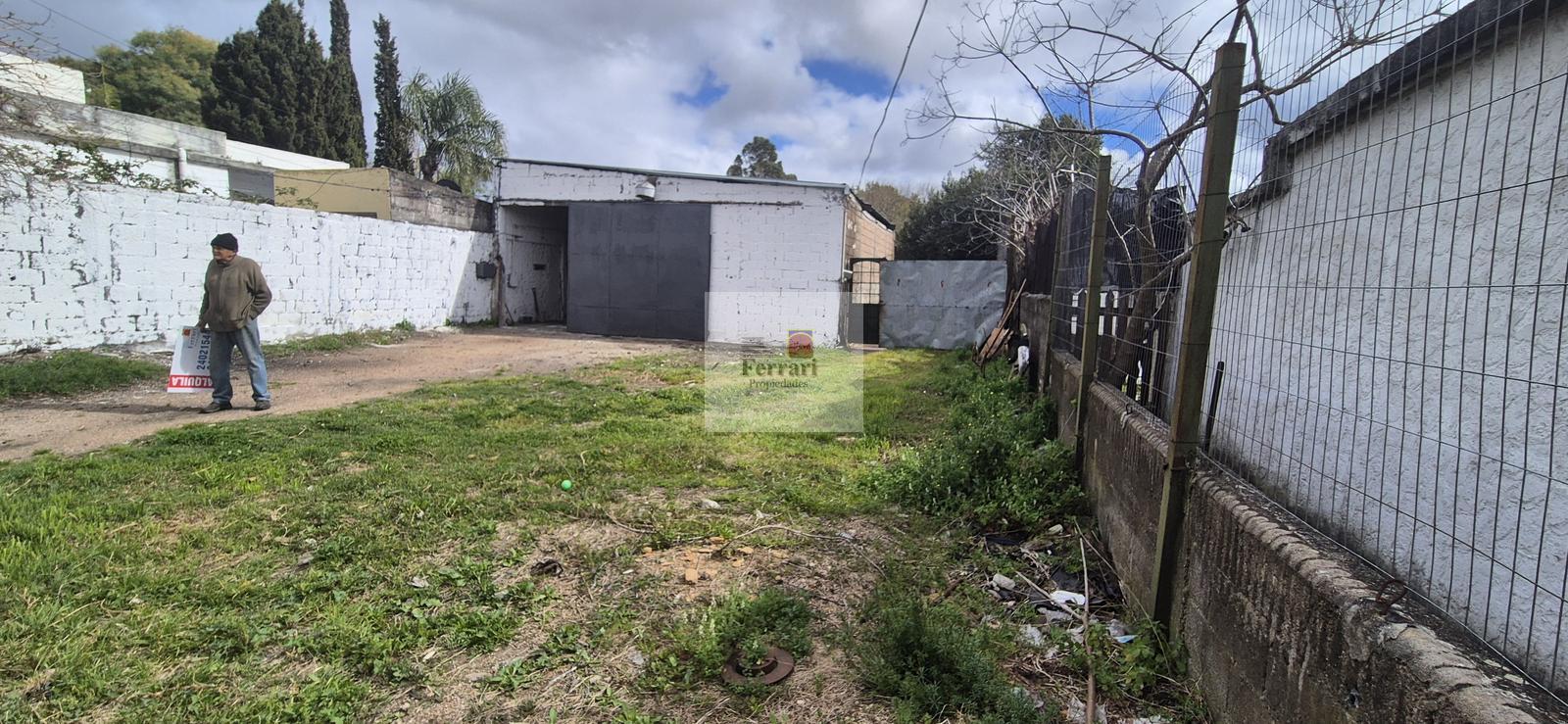 Local con terreno y entrada para Autos · Foto 6