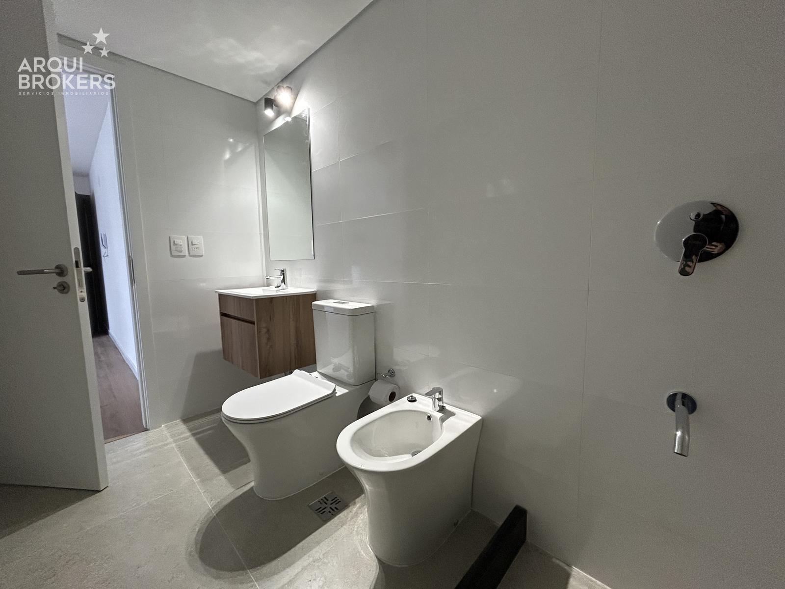 Apartamento de un dormitorio en alquiler en Cordón - 904 · Foto 7