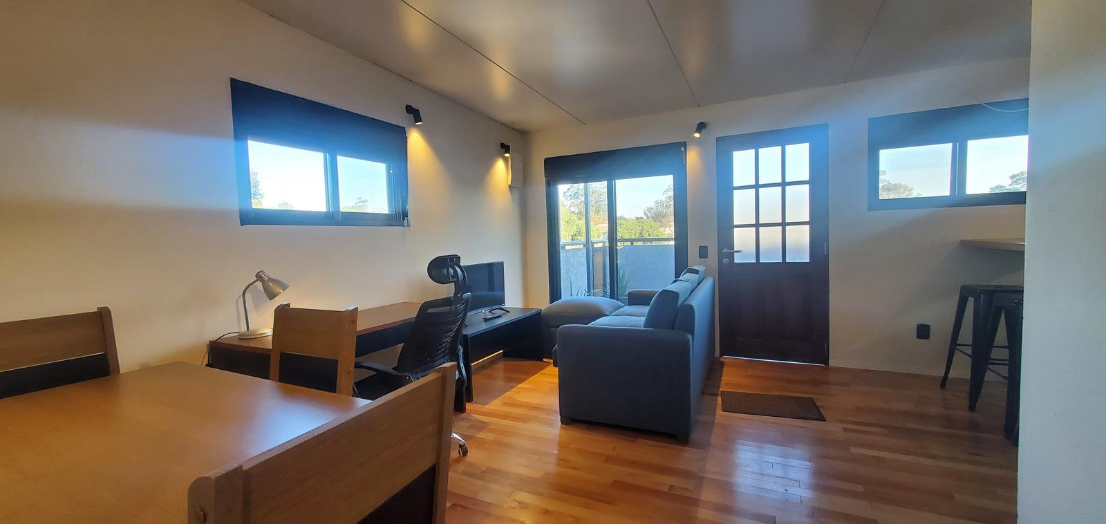 Alquiler  Apartamento 2 Dormitorios con patio (Totalmente equipado) · Foto 7