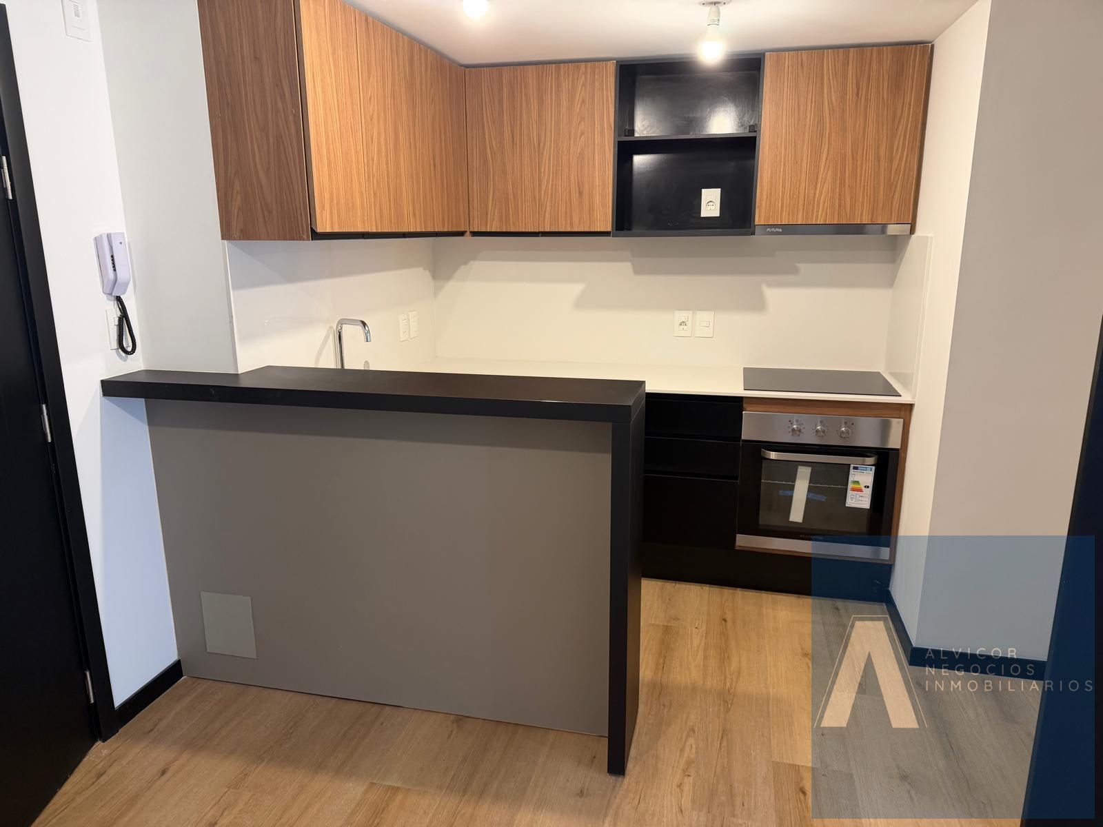Apartamento de 2 Dormitorios en Alquiler, Incluye Cochera, Barra de Carrasco AP9492381 · Photo 3