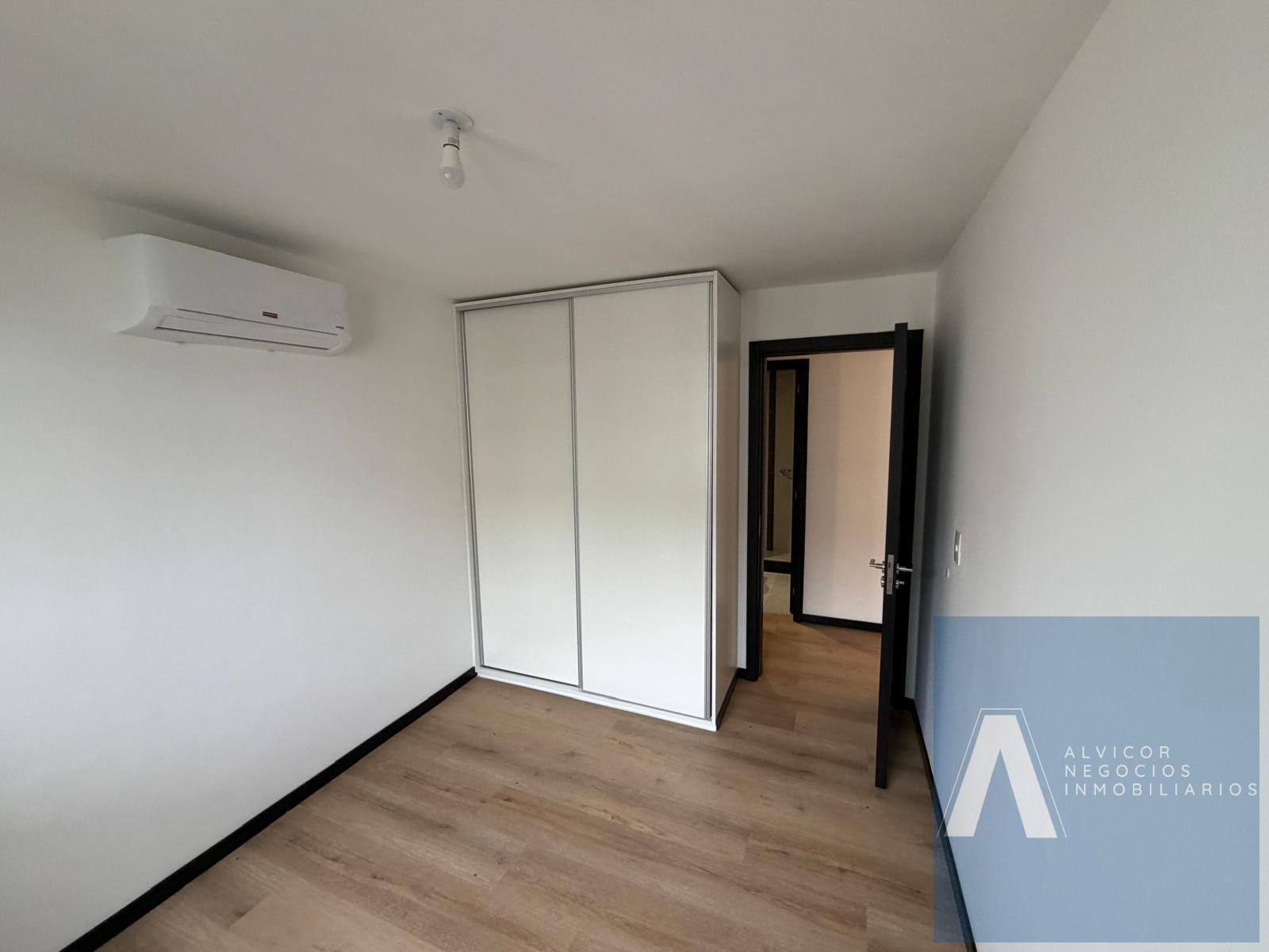 Apartamento de 2 Dormitorios en Alquiler, Incluye Cochera, Barra de Carrasco AP9492381 · Photo 6