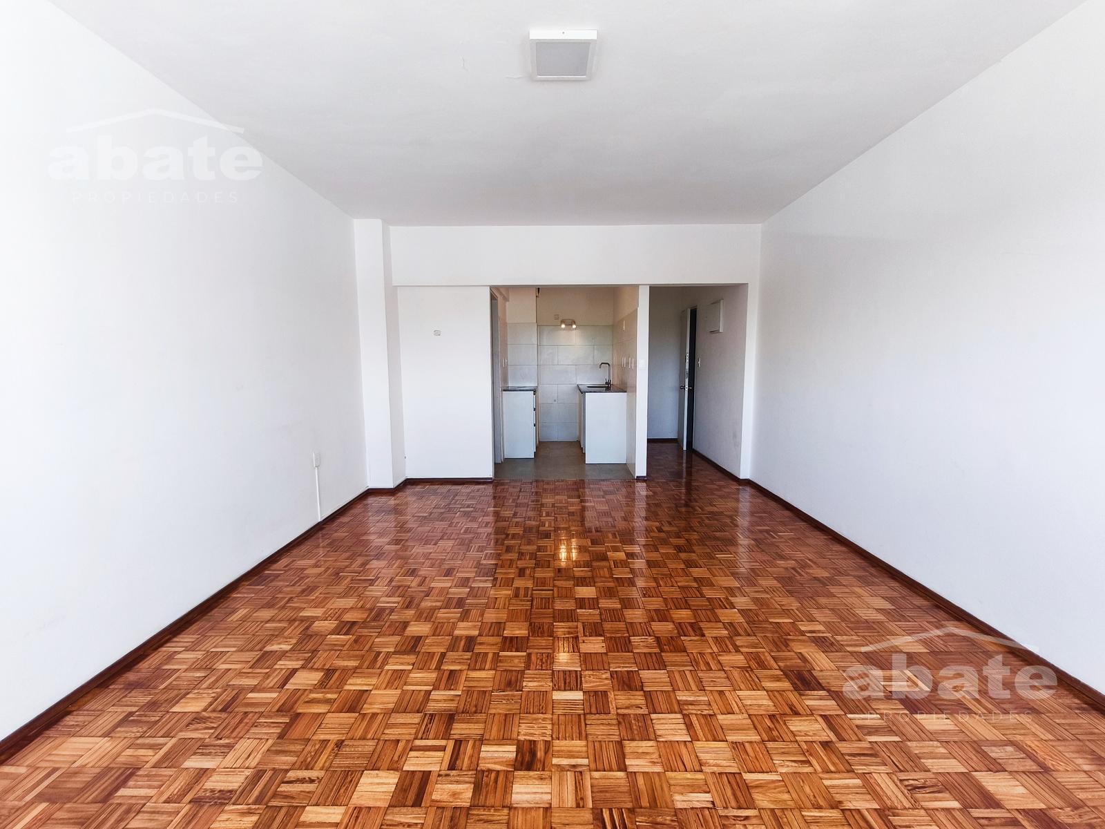 Alquiler monoambiente grande en Mercedes y Fdez. Crespo, con mucho sol! · Foto 6