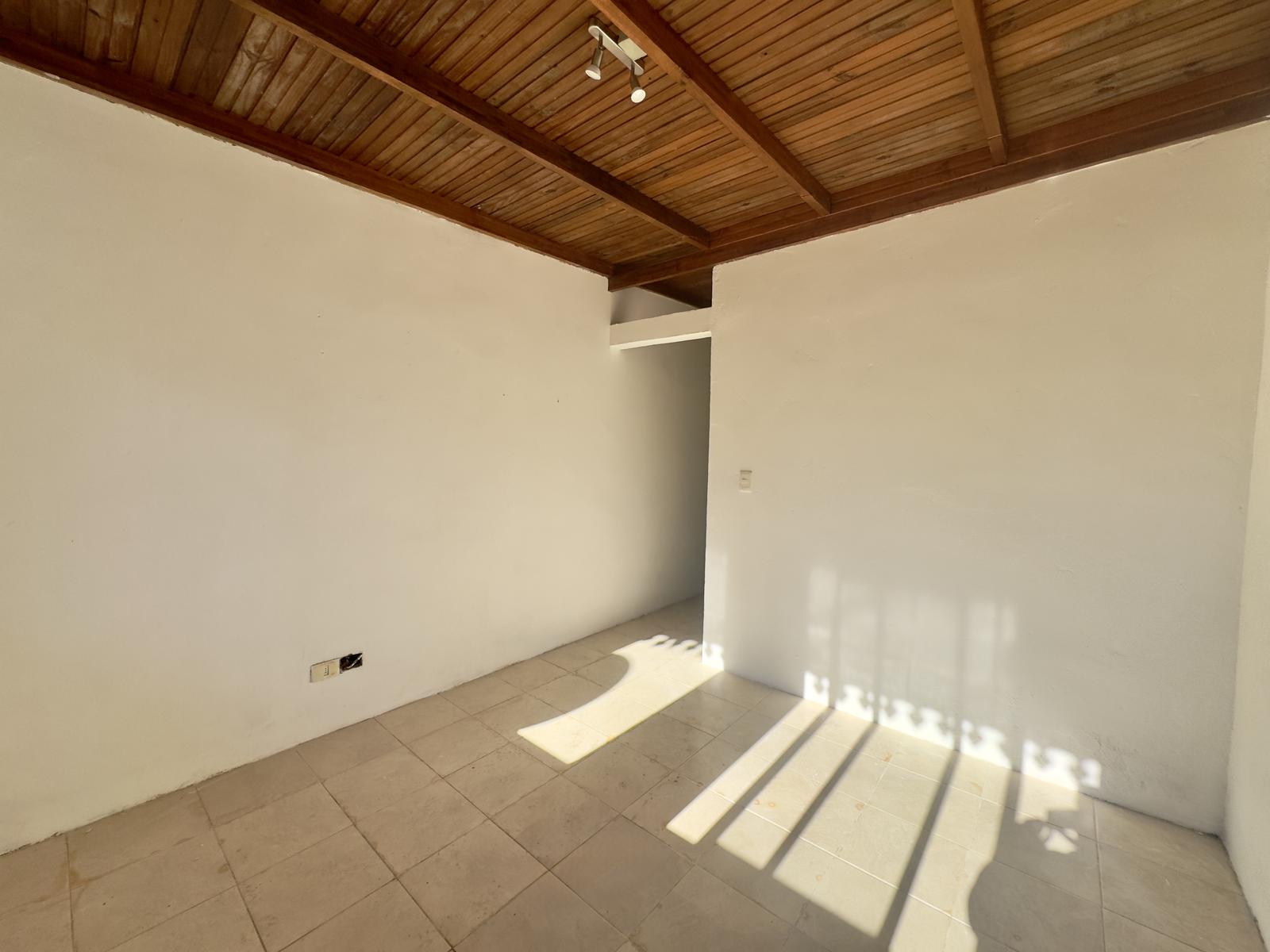 Alquiler de Apartamento de 1 dormitorio con patio en Colonia del Sacramento · Foto 8