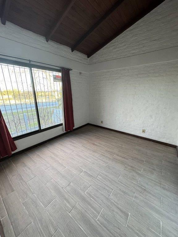 Alquiler de Casa de 2 dormitorios en Colonia del Sacramento · Foto 8