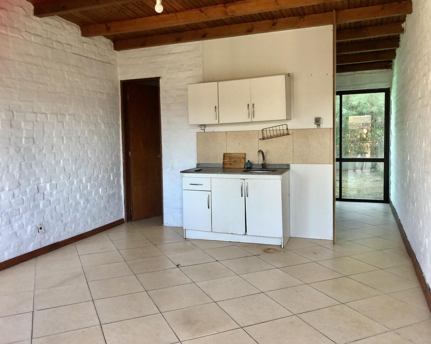 Alquiler de Apartamento de 1 dormitorio con patio en Colonia del Sacramento · Foto 4