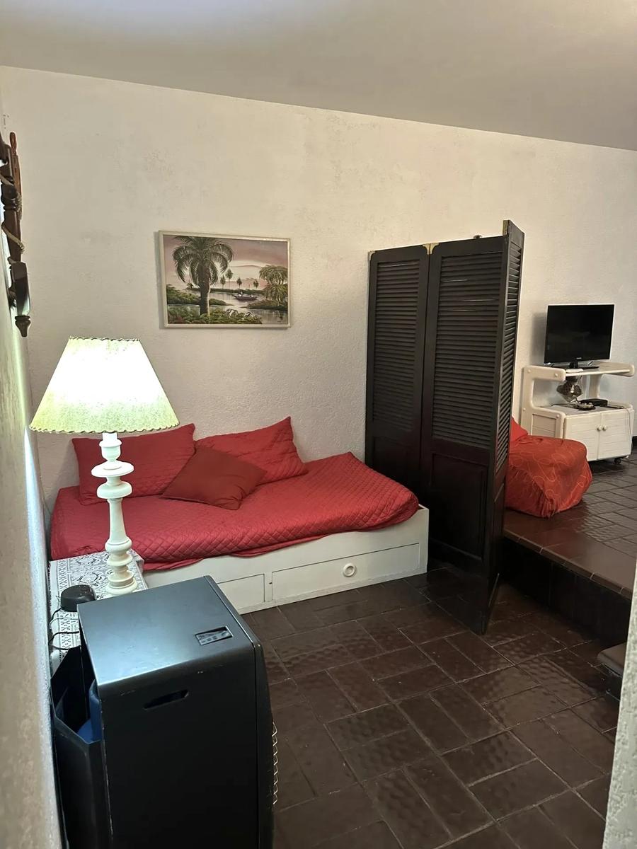 Venta - Alquiler: Apartamento de 1 dormitorio en la Parada 1 de Playa Brava, Punta del Este · Foto 5