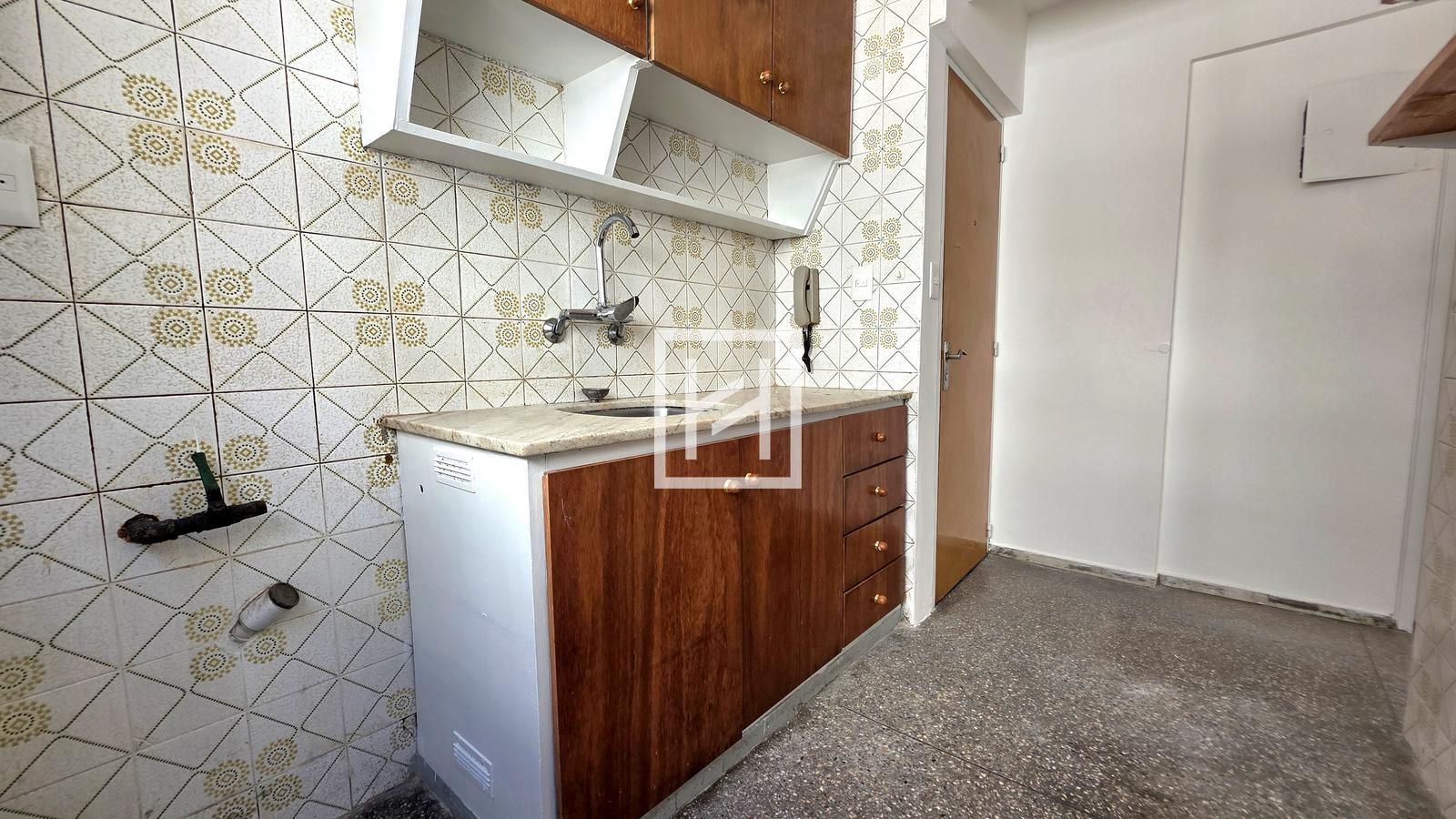 Alquiler Apartamento 3 Dormitorios en Pocitos | Piso Alto | Cerca de la Rambla | Cocina Definida · Foto 4