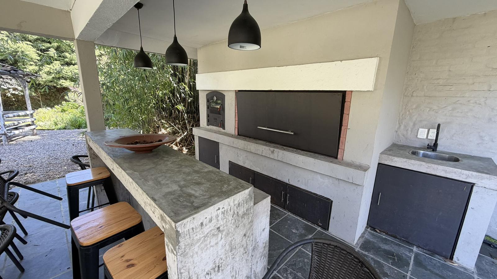 Excepcional Residencia con Piscina y Barbacoa a Metros del Mar – Parada 10 de Playa Mansa, Punta del Este · Photo 5