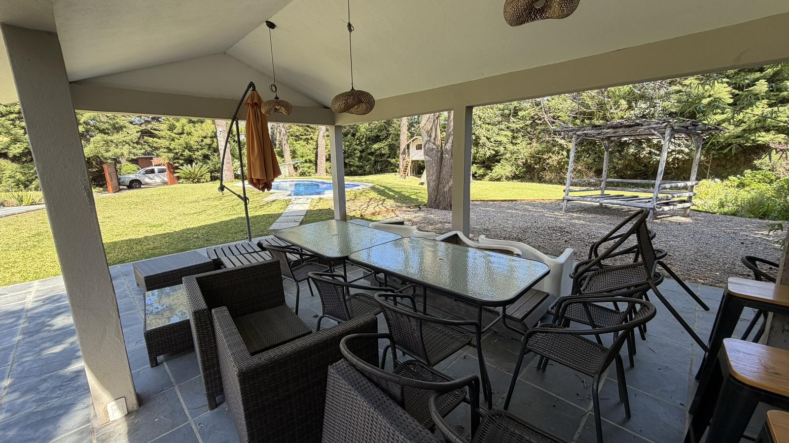 Excepcional Residencia con Piscina y Barbacoa a Metros del Mar – Parada 10 de Playa Mansa, Punta del Este · Photo 6