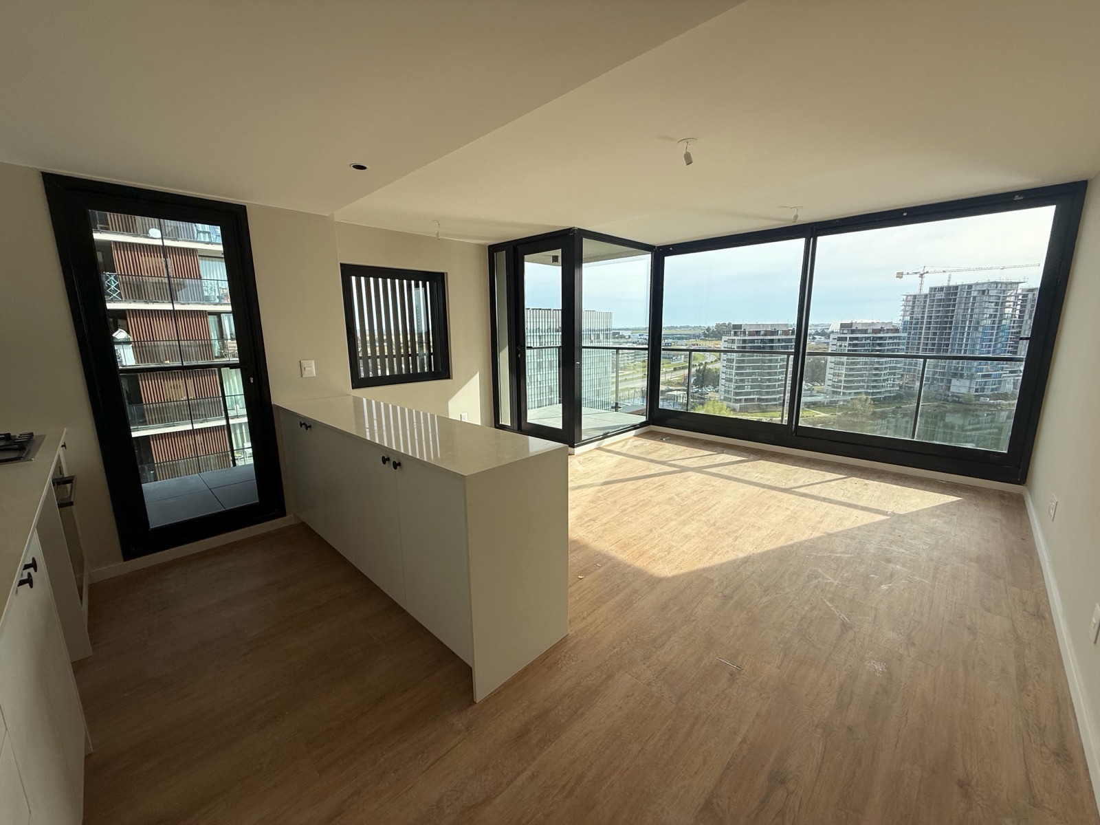 Divino apartamento en alquiler y venta en Cala del Yatch - 3 dorm