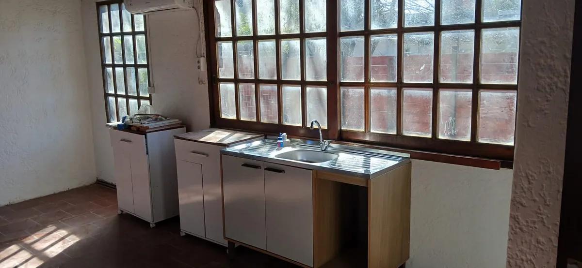 Apartamento en alquiler monoambiente sin gastos comunes cochera solymar · Foto 5