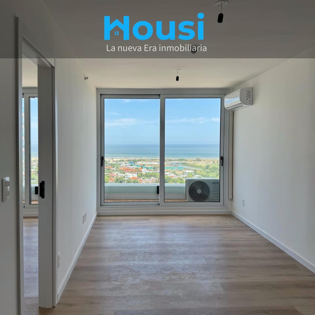 Alquiler Apartamento 1 dormitorio con garaje y balcón en Barra de Carrasco · Foto 1