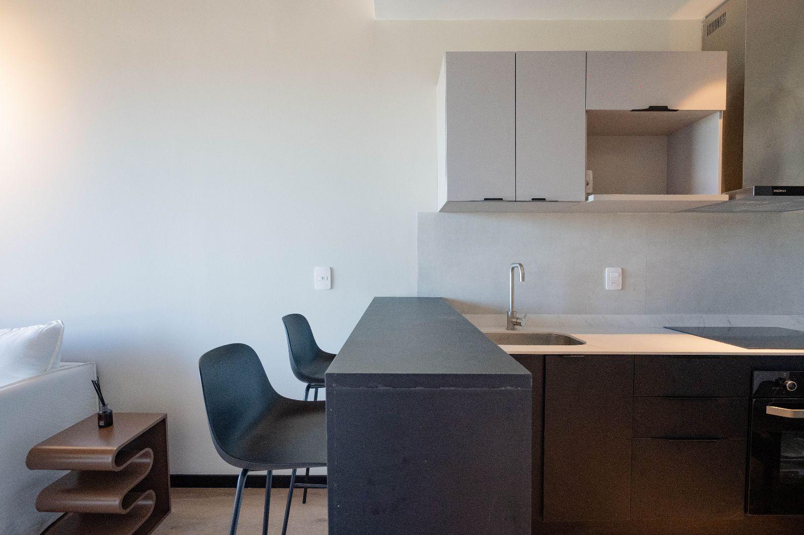 Alquiler Apartamento 1 dormitorio con garaje y balcón en Barra de Carrasco · Foto 4