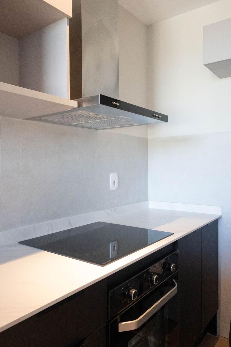 Alquiler Apartamento 1 dormitorio con garaje y balcón en Barra de Carrasco · Foto 5