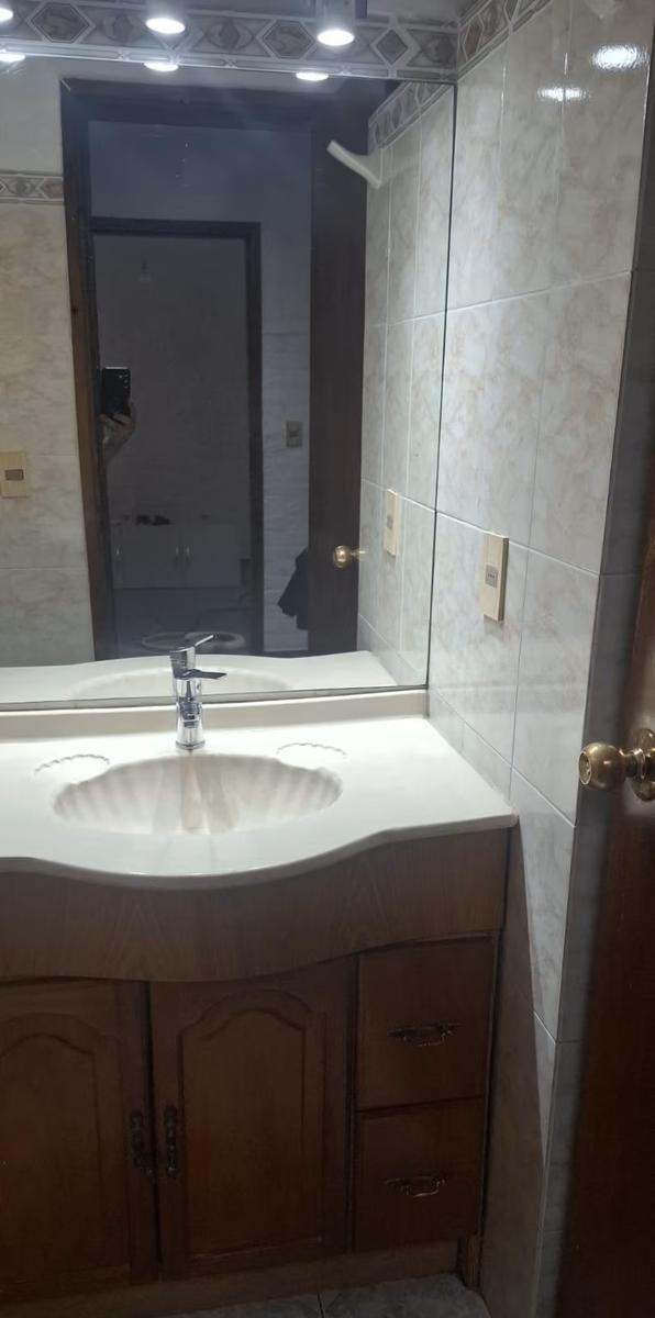 Alquiler Casa 3 dormitorios con parrillero gran patio y cochera en Solymar · Foto 8