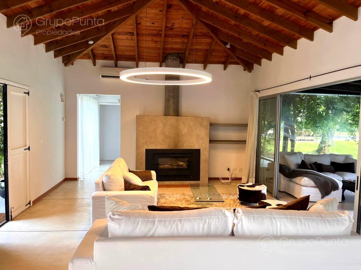 Casa en alquiler en Rincón del Indio