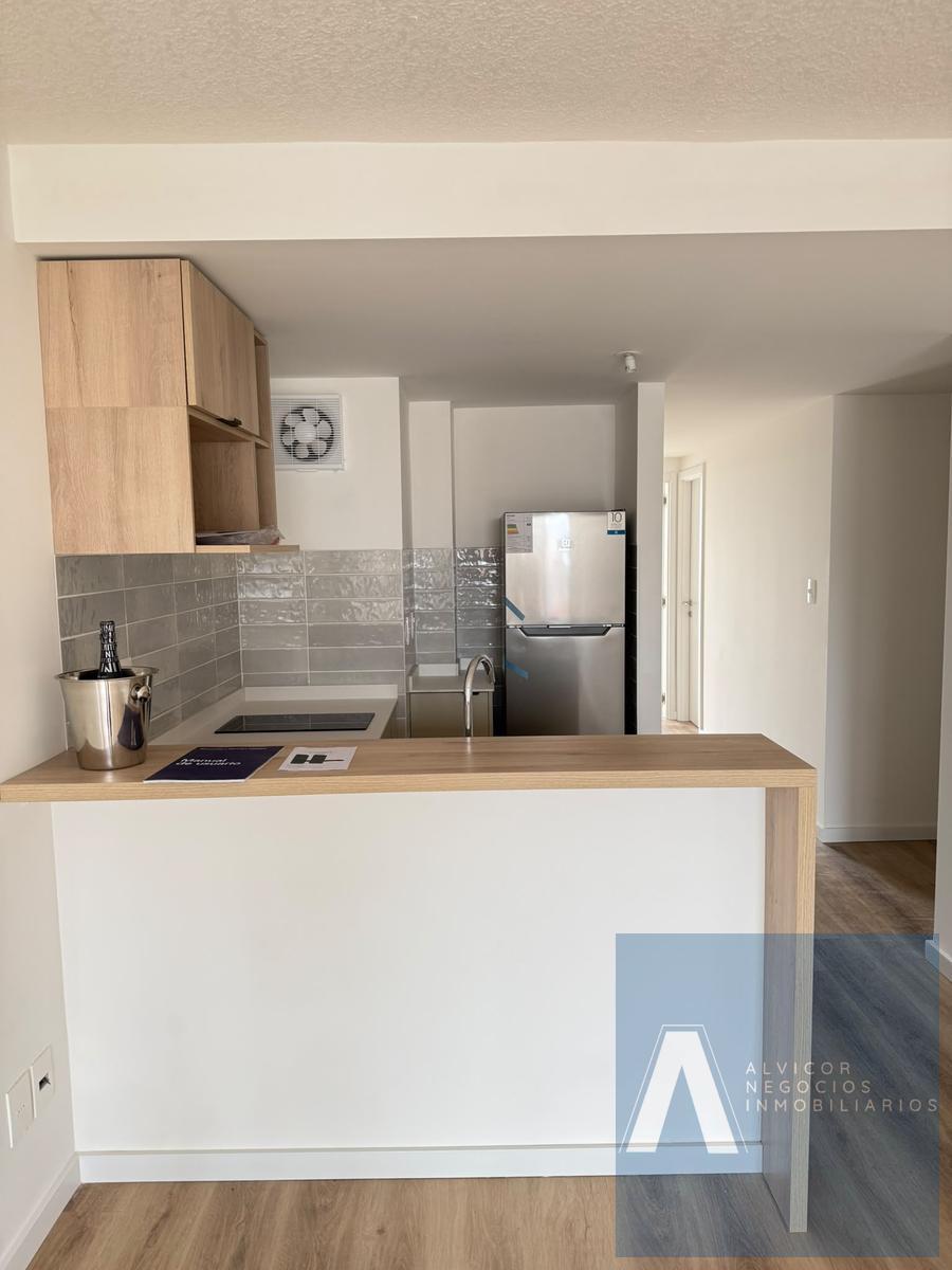 Apartamento de 2 Dormitorios en Alquiler, La Blanqueada AP9563245 · Foto 3