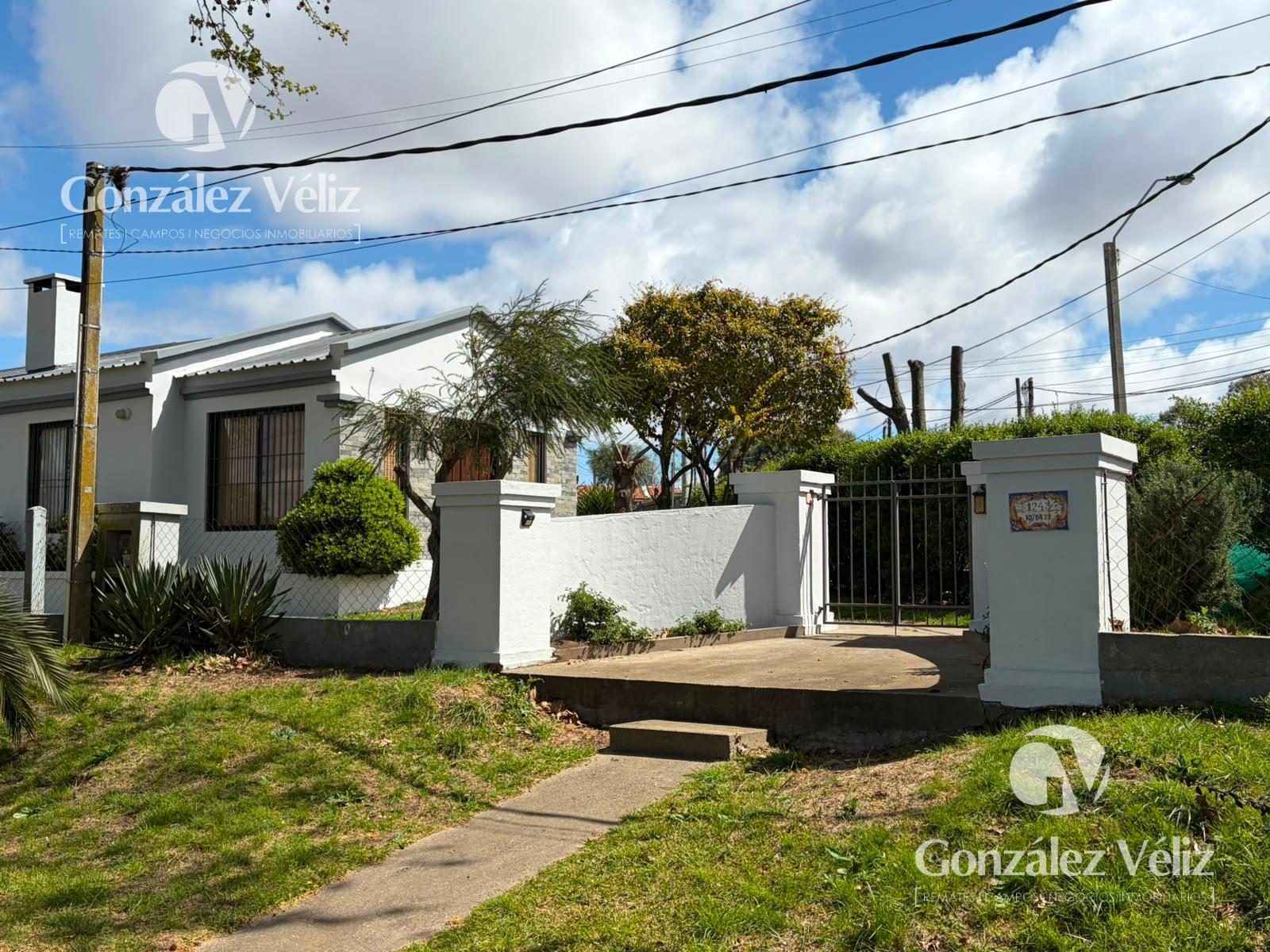 Hermosa Casa zona de Ruta 21 a minutos del Centro-Colonia del Sacramento · Foto 2