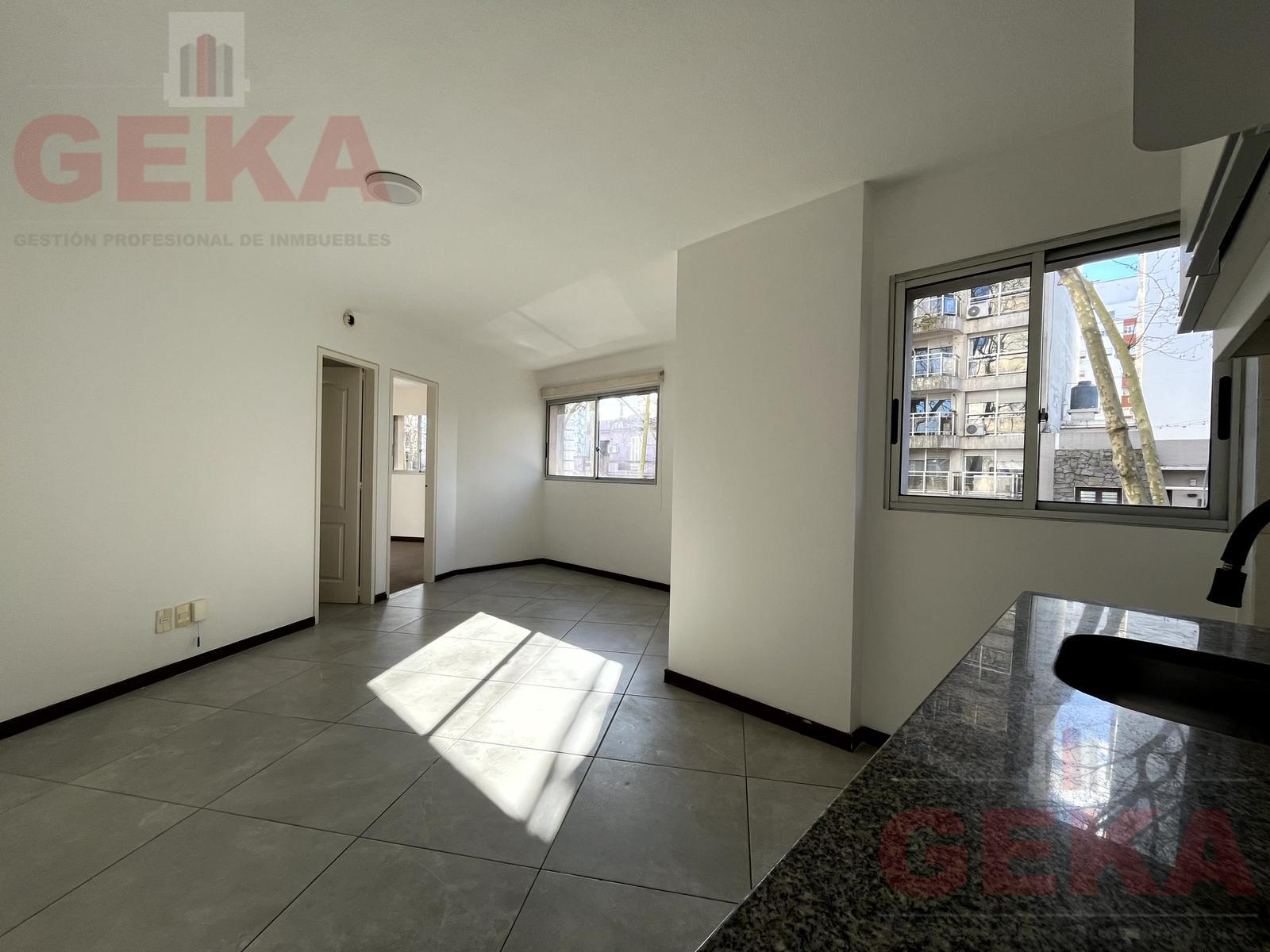 Scosería y 21 de Setiembre  con amplia terraza y garaje · Foto 1