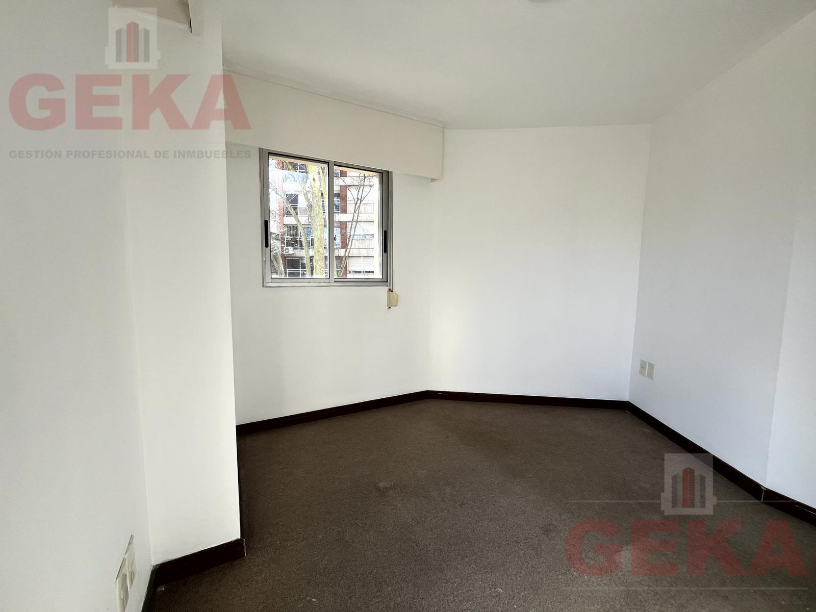 Scosería y 21 de Setiembre  con amplia terraza y garaje · Foto 5