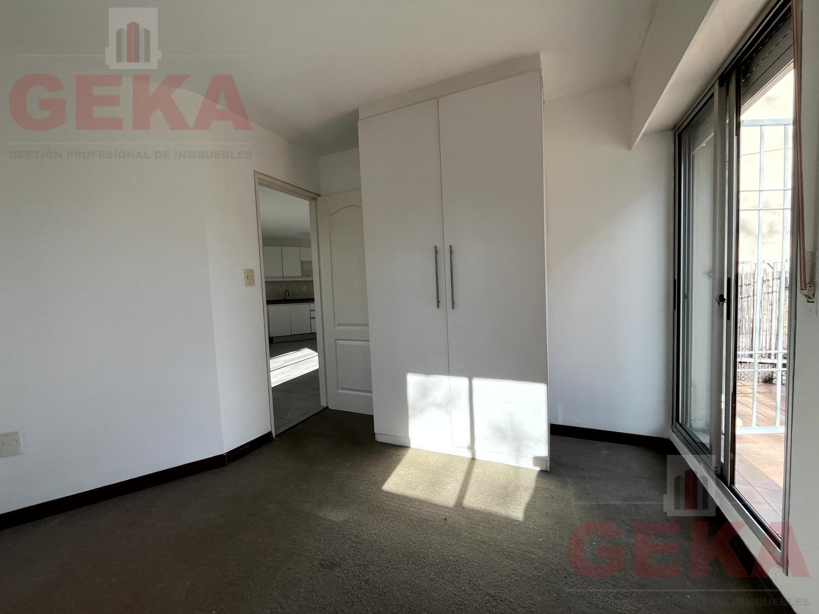 Scosería y 21 de Setiembre  con amplia terraza y garaje · Foto 6