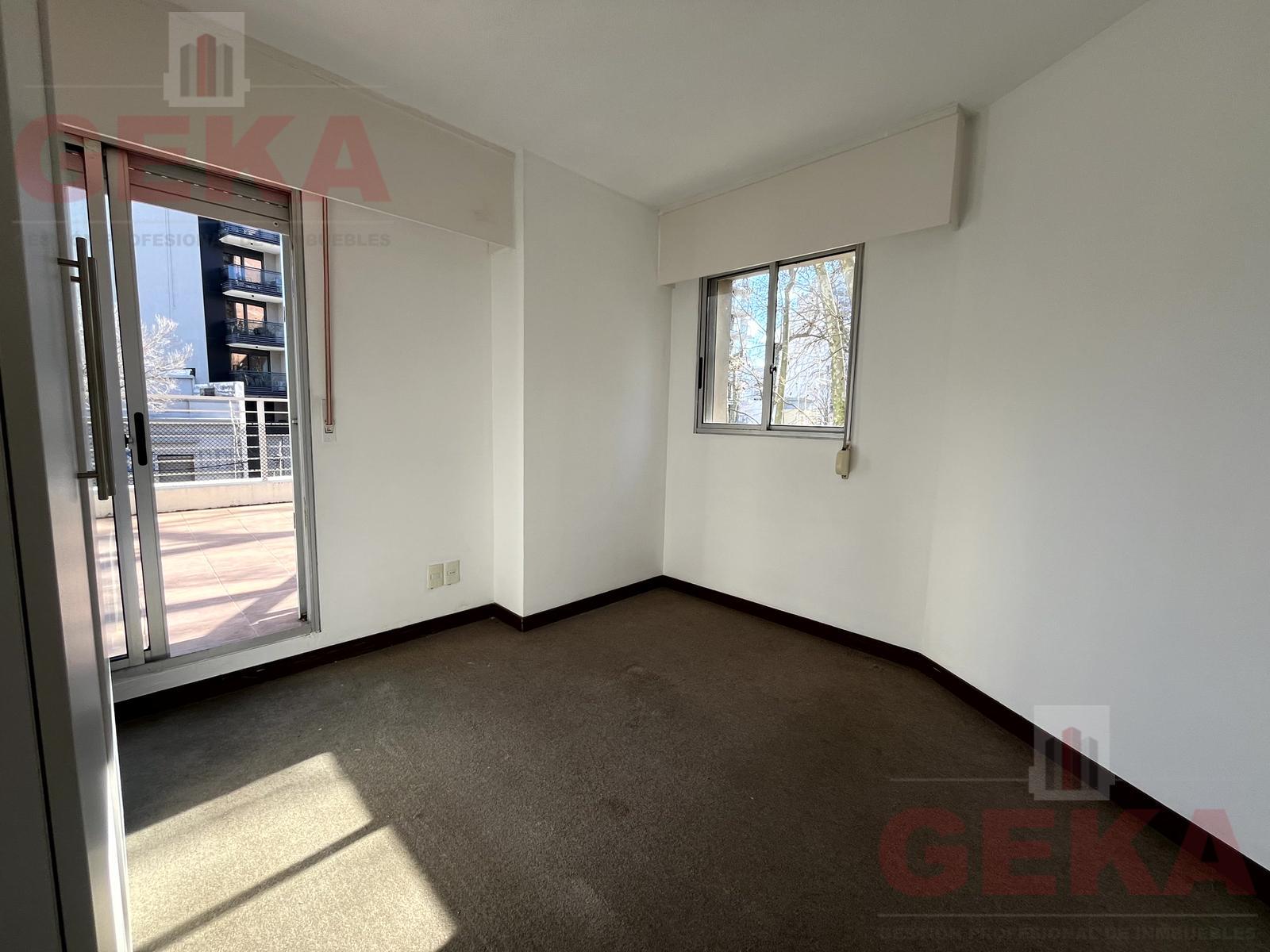 Scosería y 21 de Setiembre  con amplia terraza y garaje · Foto 7