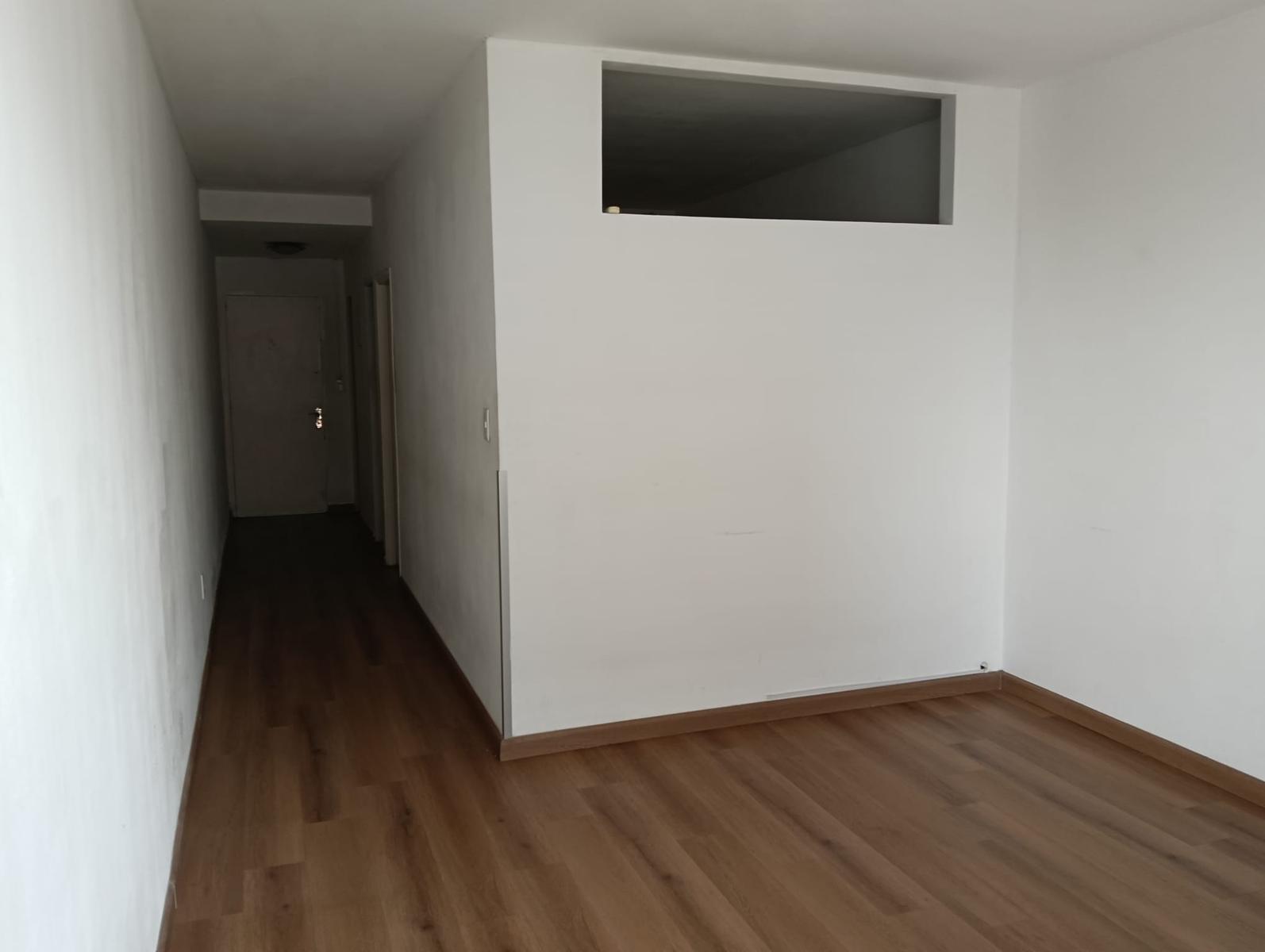 Alquiler apartamento un dormitorio sobre 18 de Julio · Foto 3