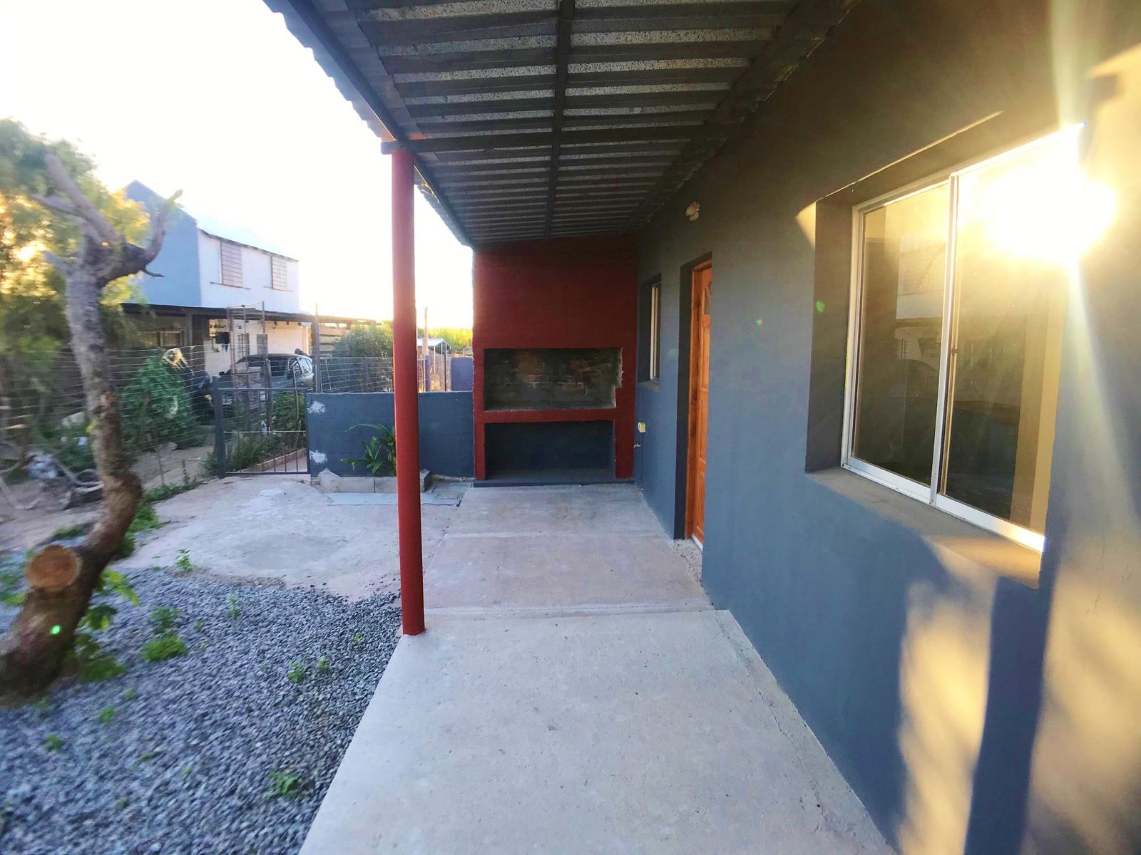 Apartamento en Alquiler de 1 dormitorio con opción a 2 y patio en complejo Barrio El General, Colonia · Foto 2