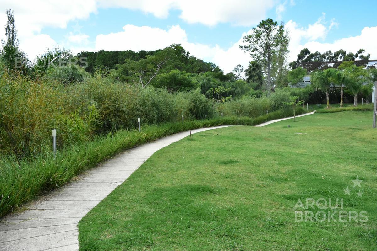Apartamento de tres dormitorios en alquiler Haras del Lago · Foto 2