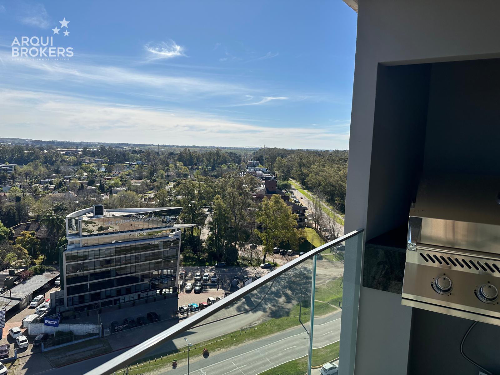 Apartamento de tres dormitorios en alquiler en Parque Roosevelt - 806 · Foto 2